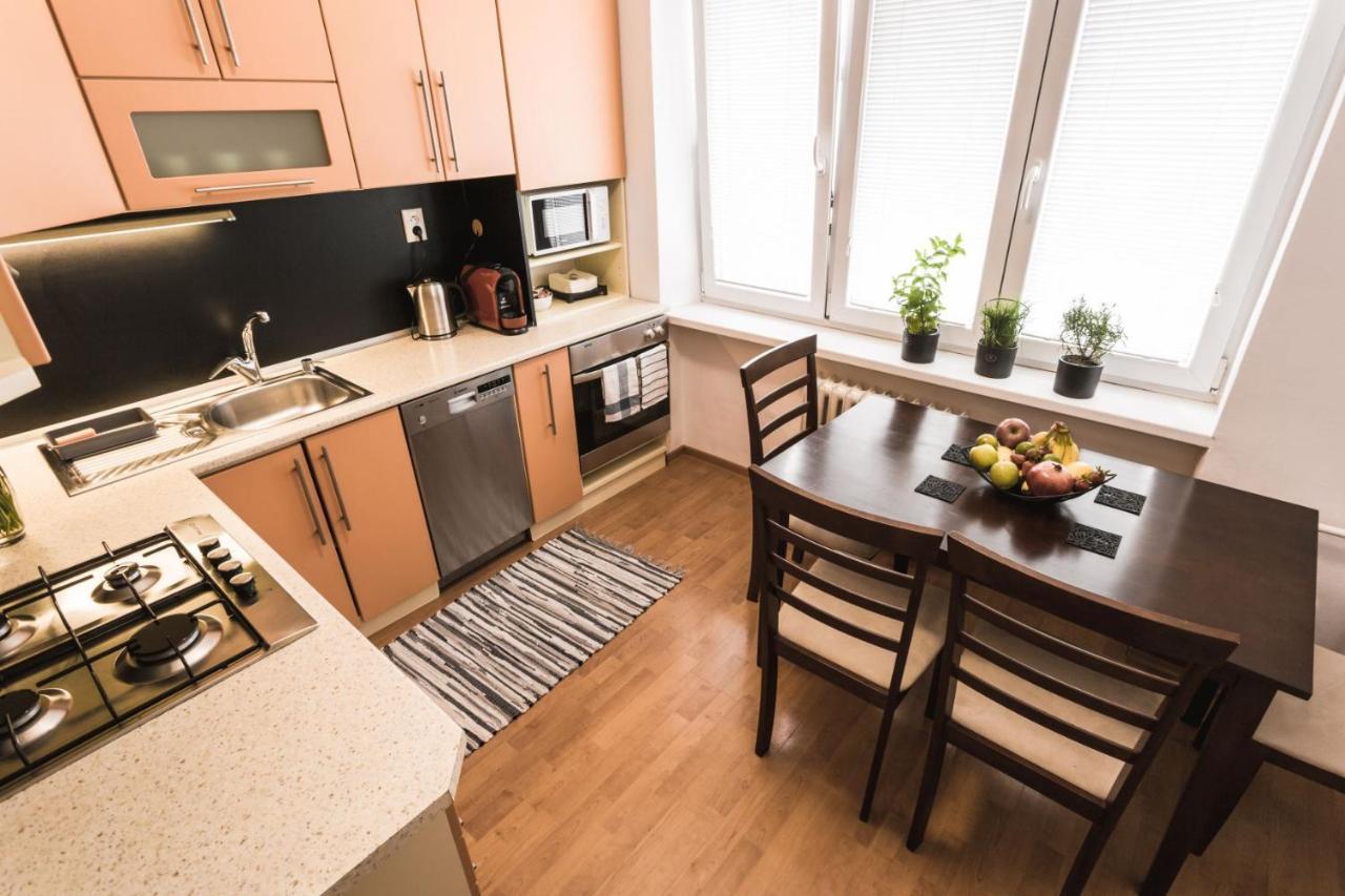 Flexihome Sk - Tolsteho - Free Parking On The Street - 2 Bedrooms Kösice Dış mekan fotoğraf